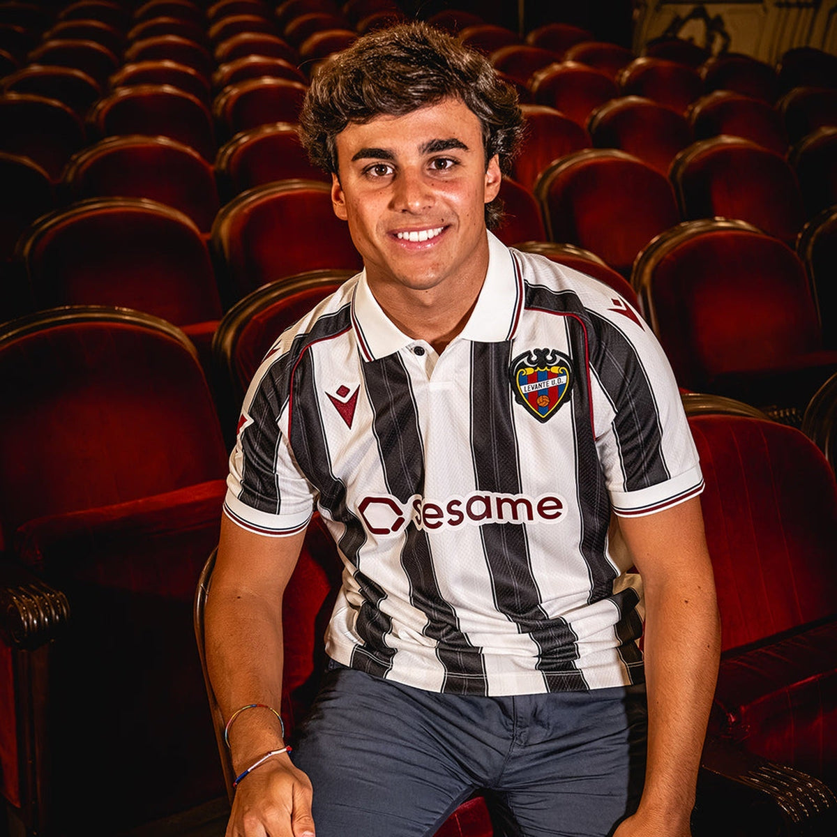 Jersey Segunda Equipación Levante UD 26/27