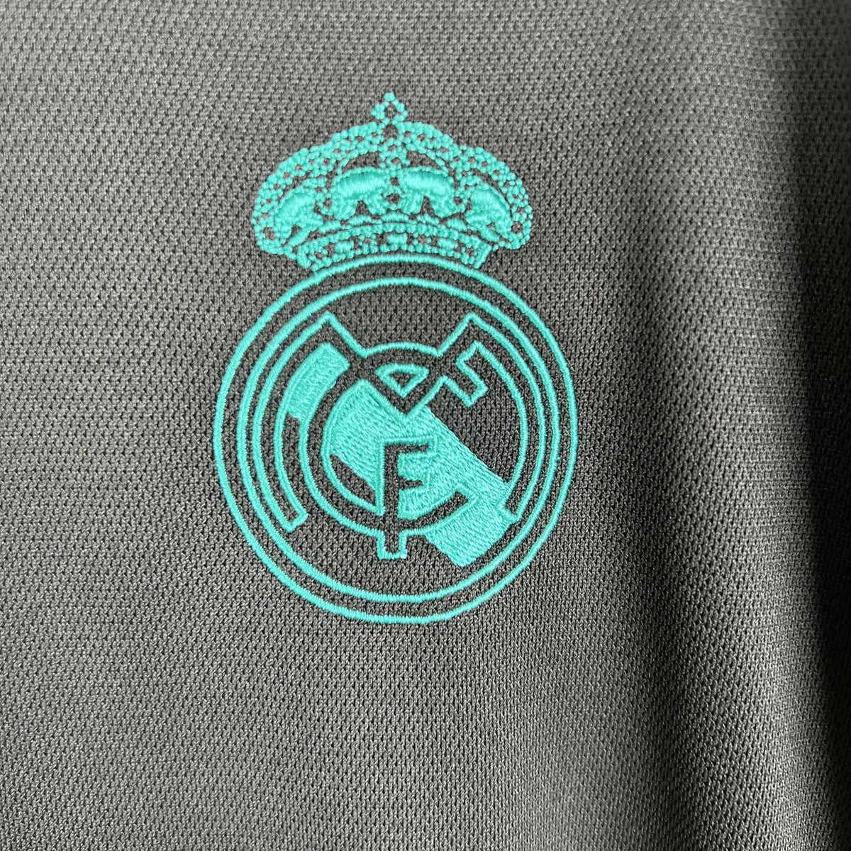 Camiseta retro de visitante del Real Madrid 2017/2018 - Manga larga