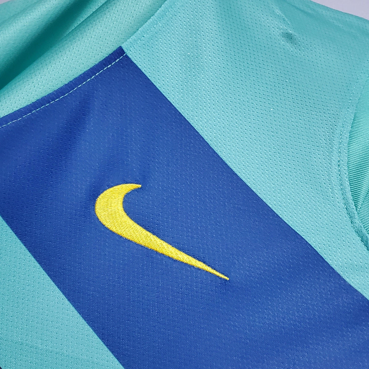 Camiseta retro de visitante del Barcelona 2010/2011