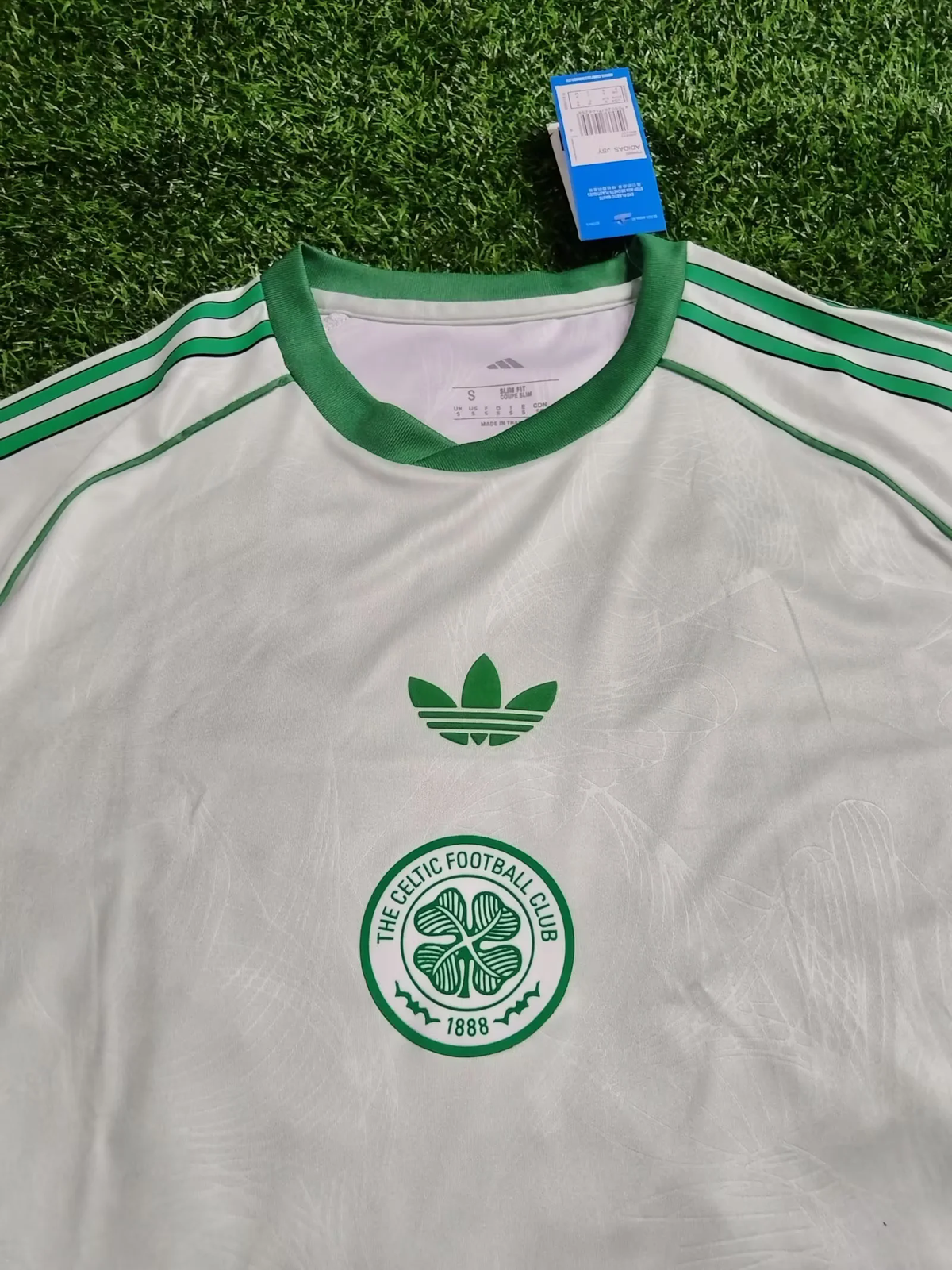 Camiseta retro de la versión para aficionados de hombre Celtic 2025/26 – Edición especial
