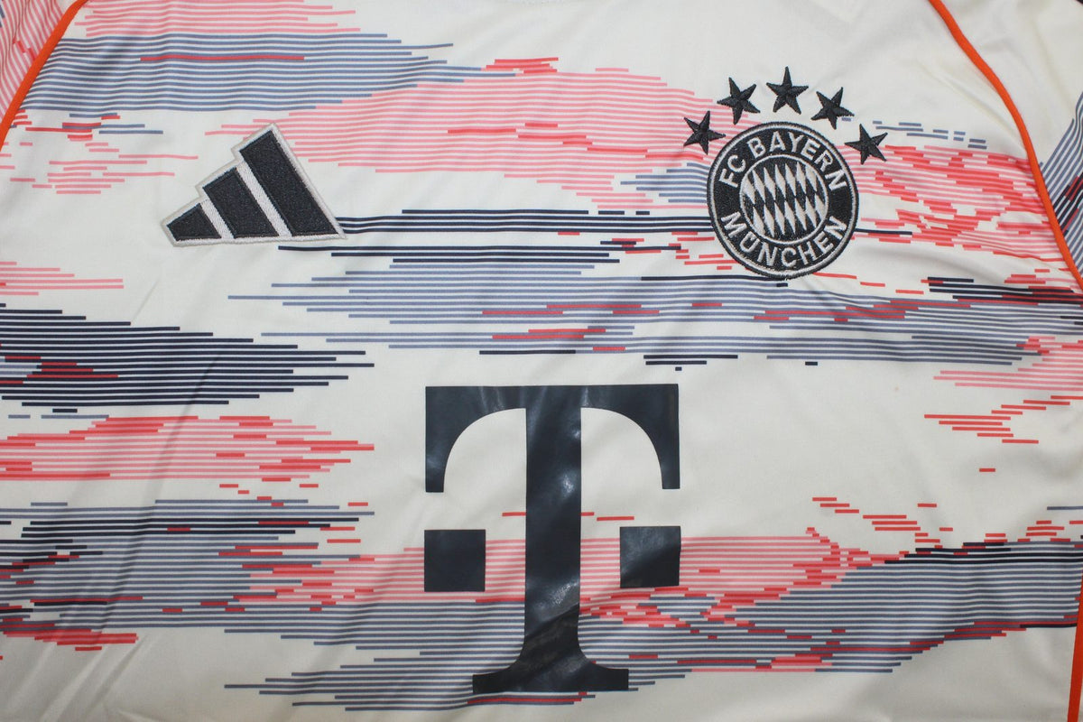 Camiseta Bayern Múnich 25/26 ll - Versión Fan