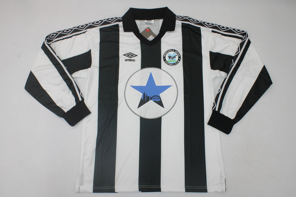 Camiseta retro local del Newcastle 1980/1982 - Manga larga