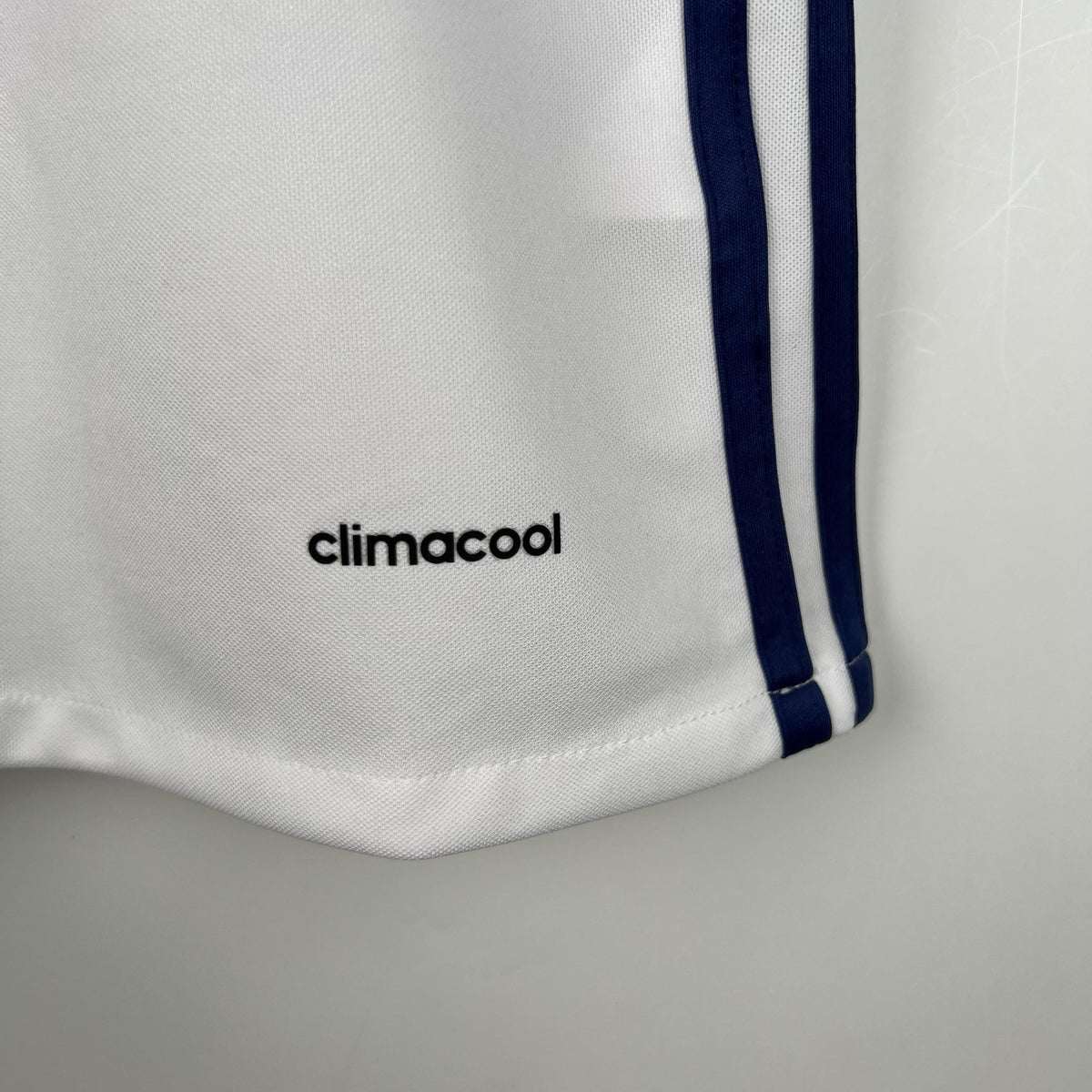 Camiseta Retro Real Madrid Primera 2016/2017