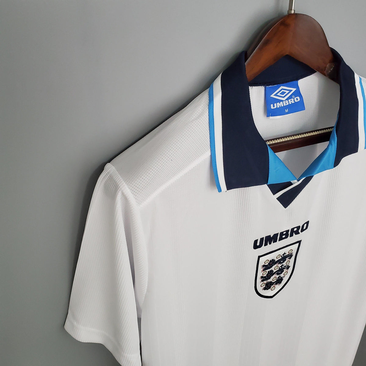 Camiseta retro de local de Inglaterra para la Eurocopa 1995/97