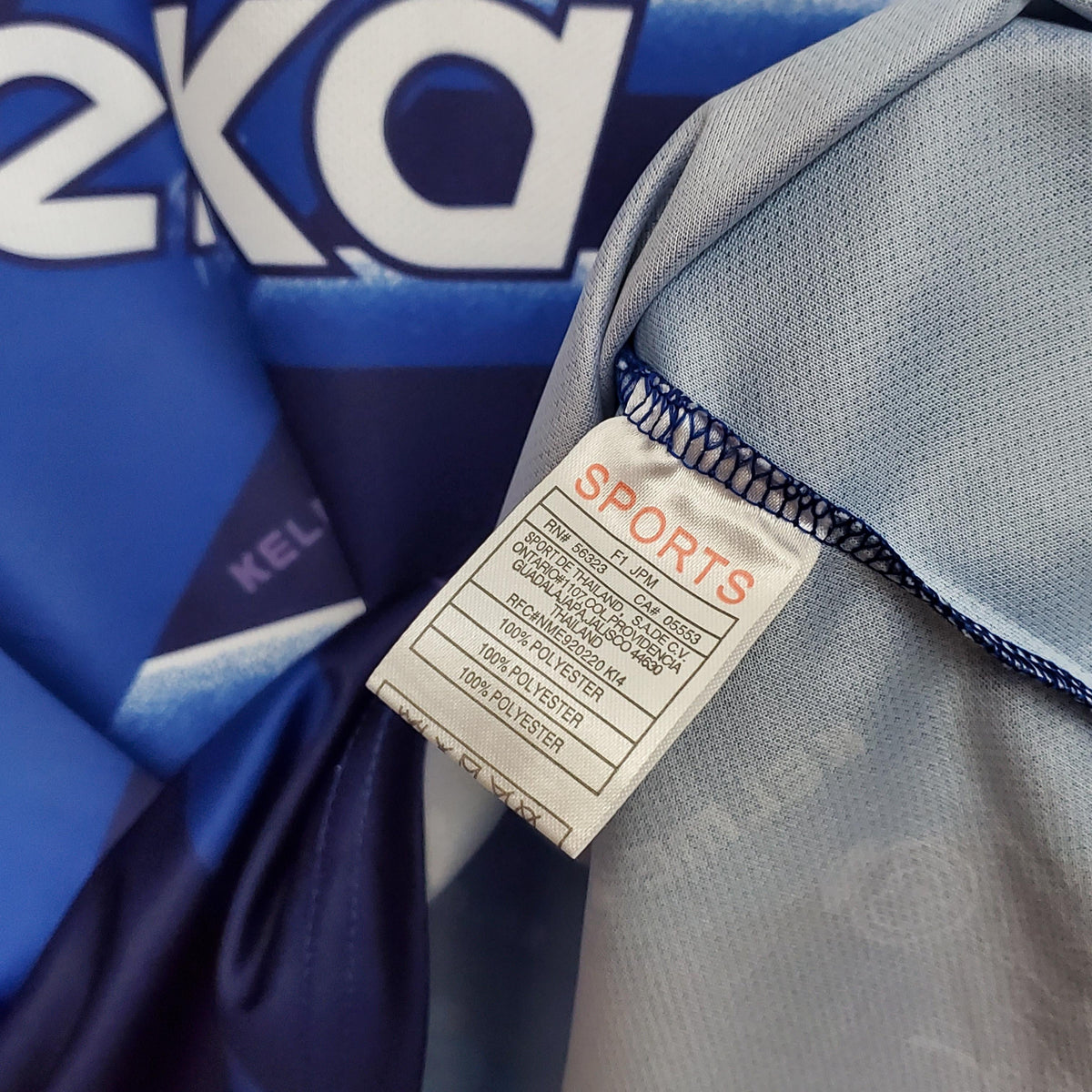 Camiseta retro de visitante del Real Madrid 1994/1996