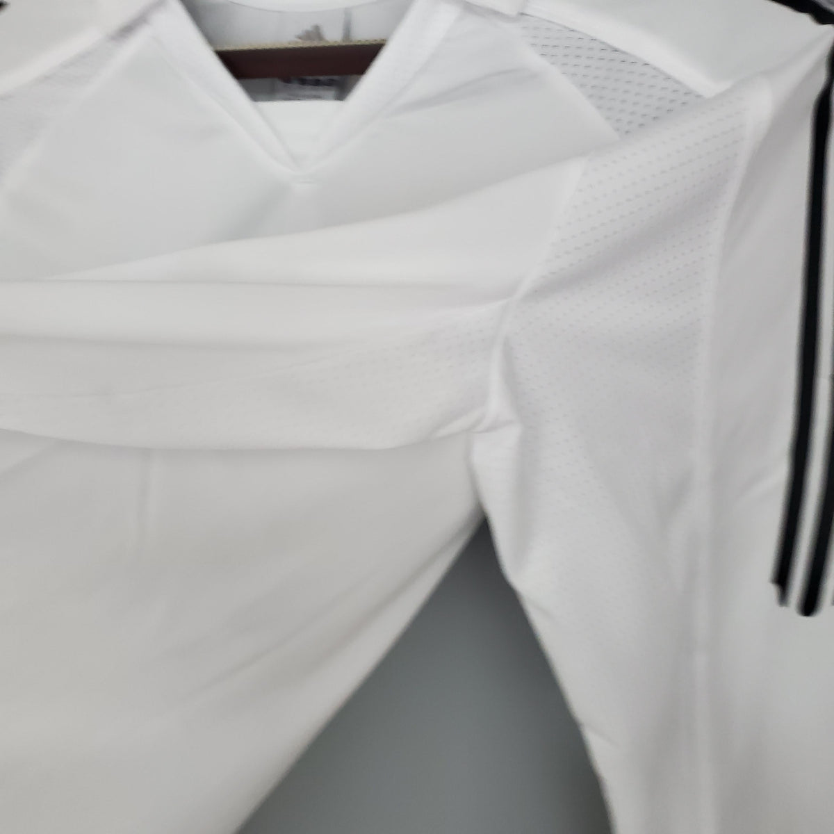 Camiseta retro local del Real Madrid 2005/2006 - Manga larga