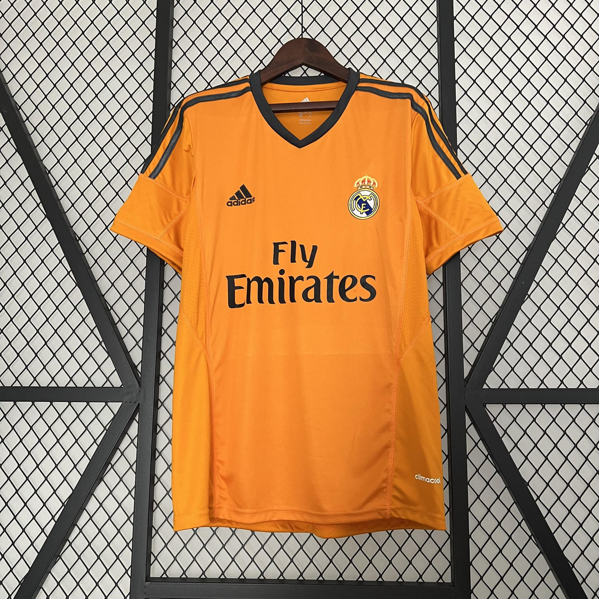 Camiseta retro de visitante del Real Madrid 2013/2014