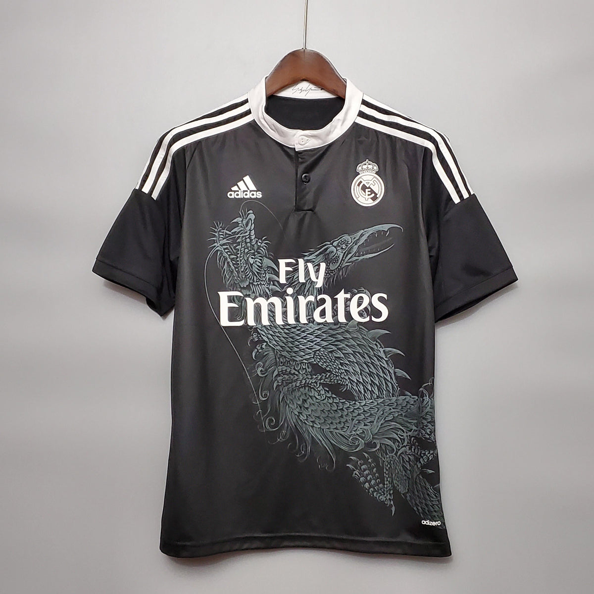 Camiseta retro de visitante del Real Madrid 2014/2015