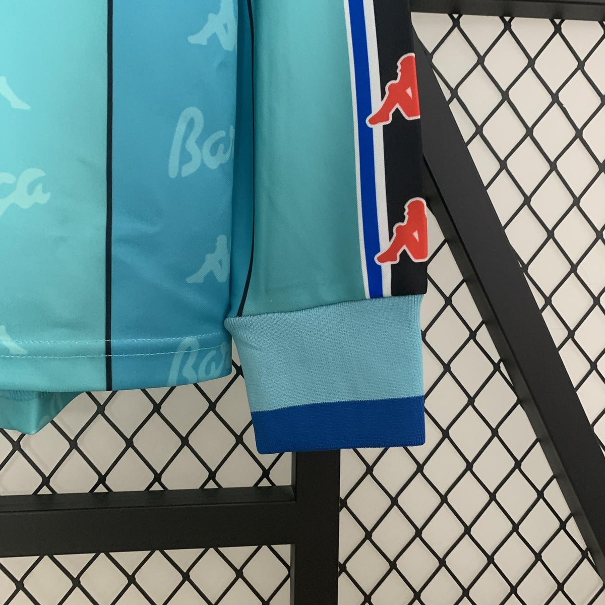 Camiseta retro de visitante del Barcelona 1996/1997 - Manga larga