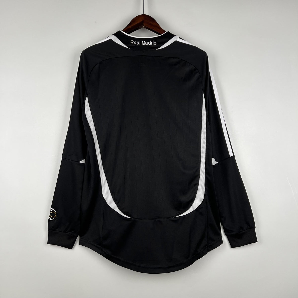 Camiseta retro de visitante del Real Madrid 2006/2007 - Manga larga