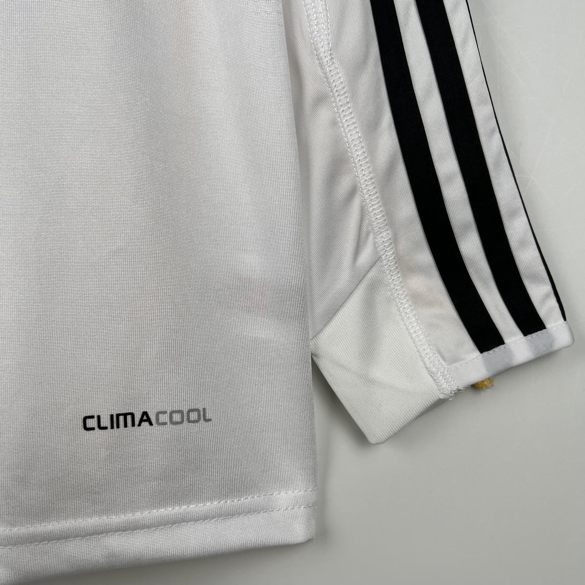 Camiseta retro local del Real Madrid 2009/2010 - Manga larga