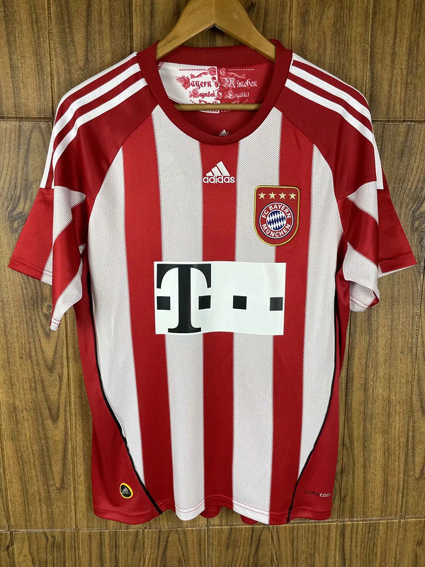 Camiseta retro local del Bayern Múnich 2010
