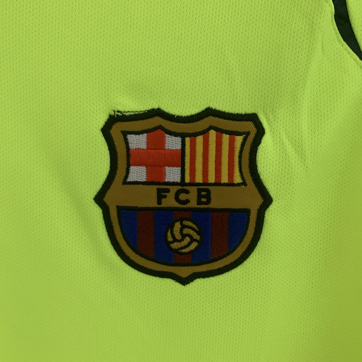 Camiseta retro de visitante del Barcelona 2005/2006 - Manga larga