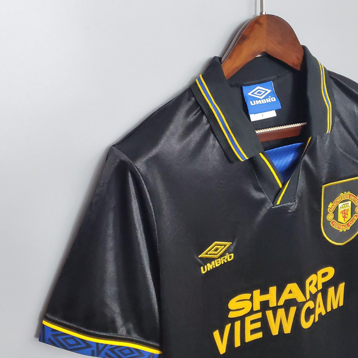 Camiseta retro de visitante del Manchester United 1993/95