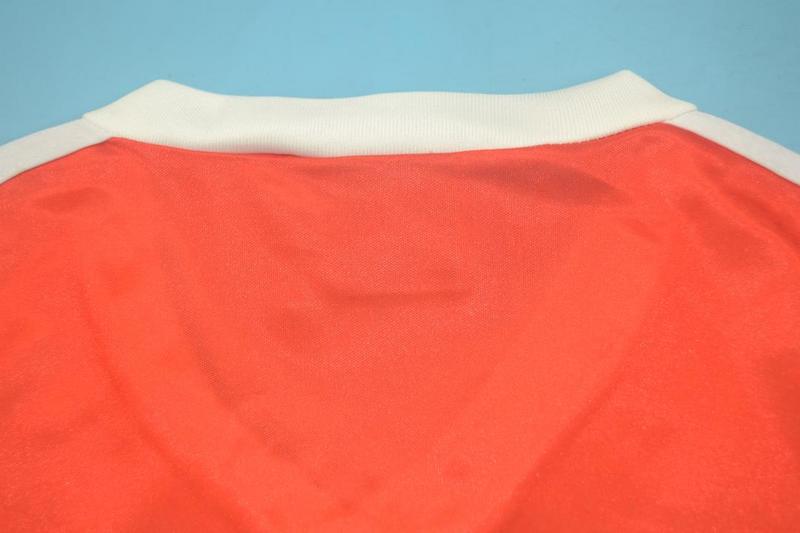 Camiseta retro de local del Nottingham Forest 1979