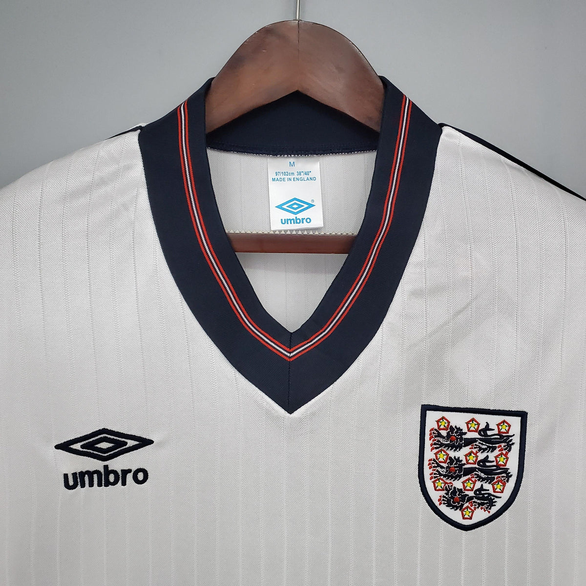 Camiseta retro de local de Inglaterra 1984/1987