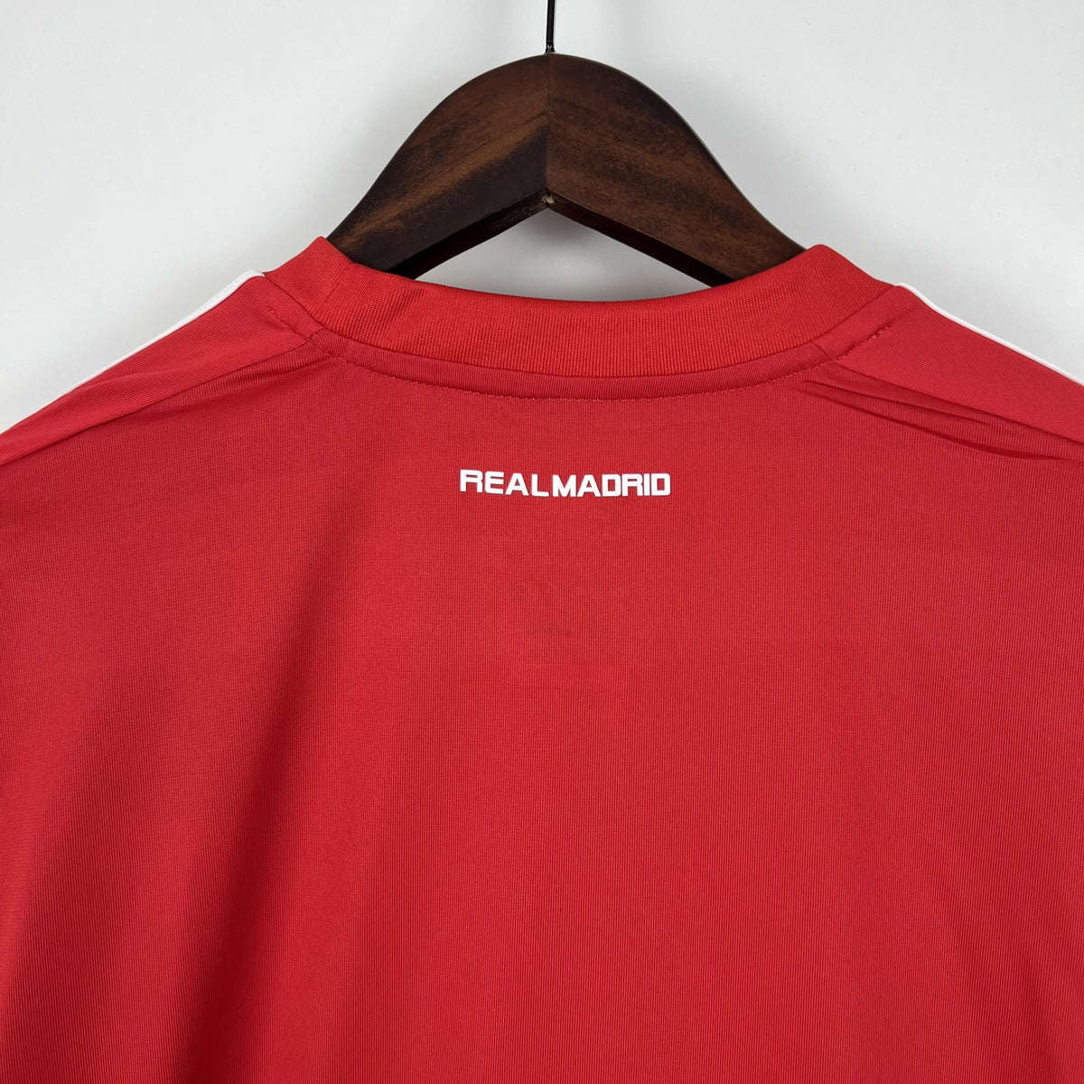 Camiseta retro de la tercera equipación del Real Madrid 2011/2012 - Manga larga
