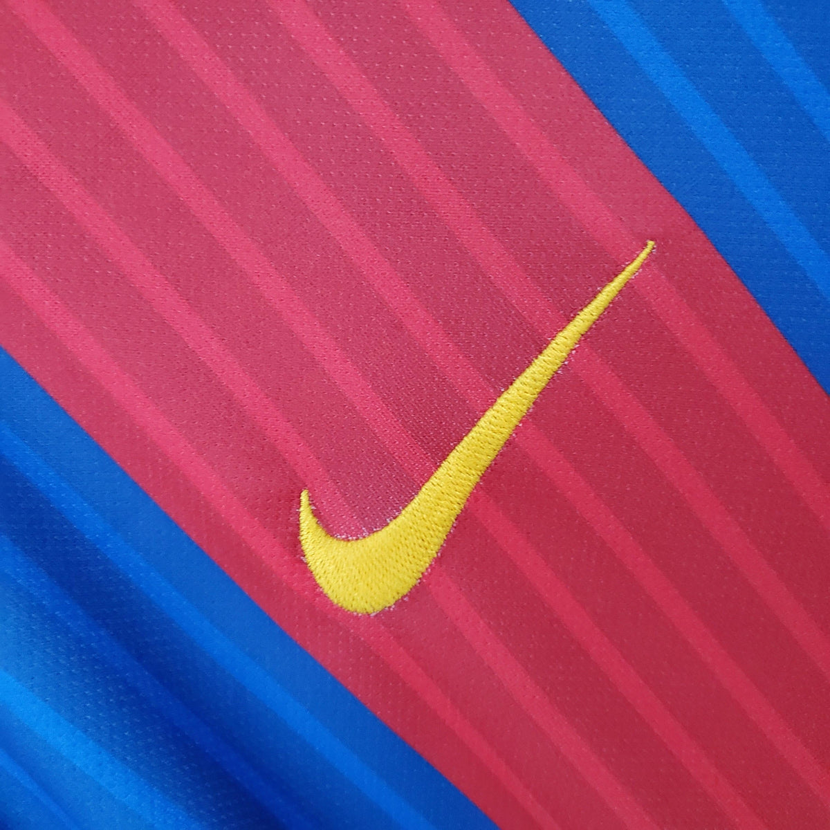 Camiseta Retro Barcelona Local 2016/2017