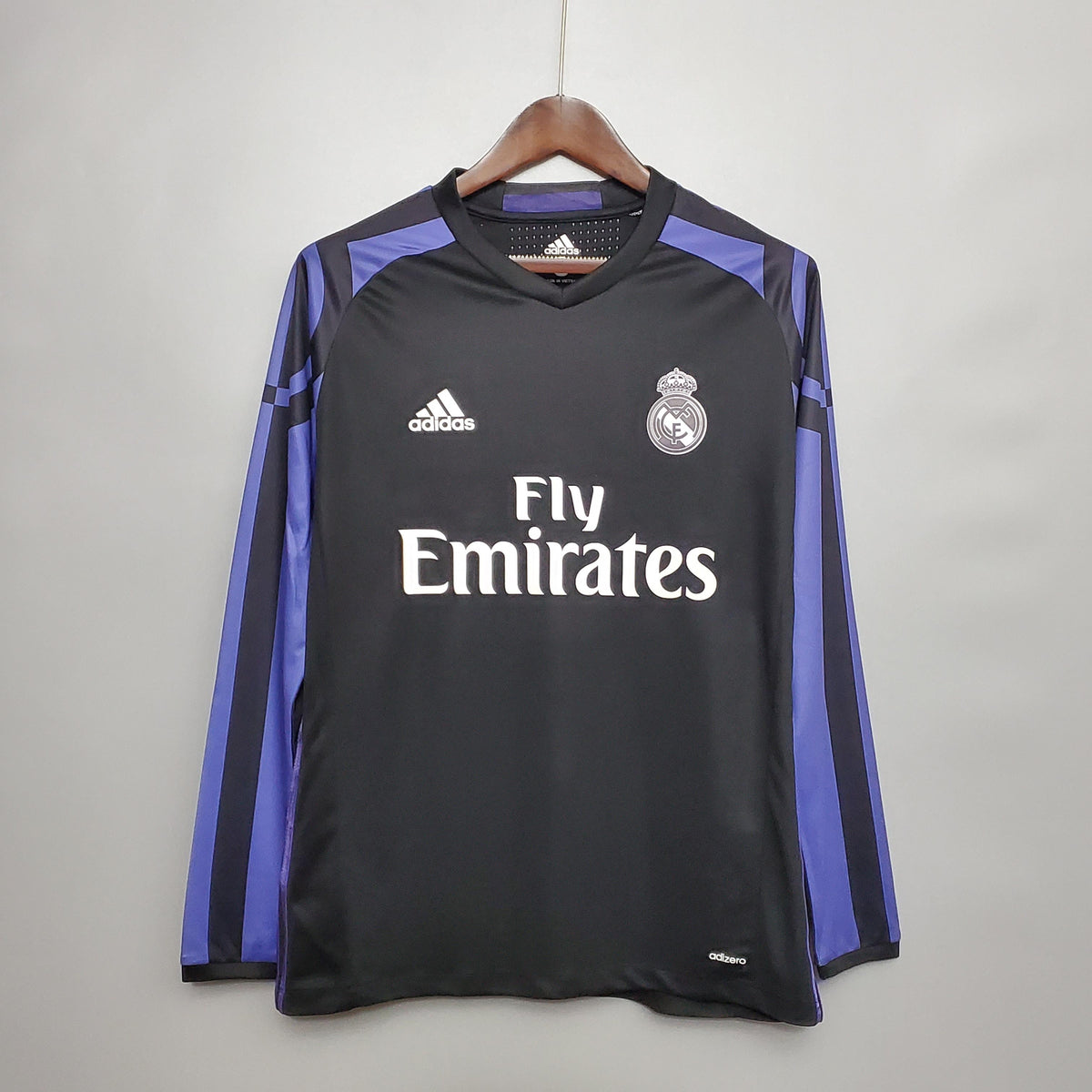 Camiseta retro de visitante del Real Madrid 2015/2016 - Manga larga
