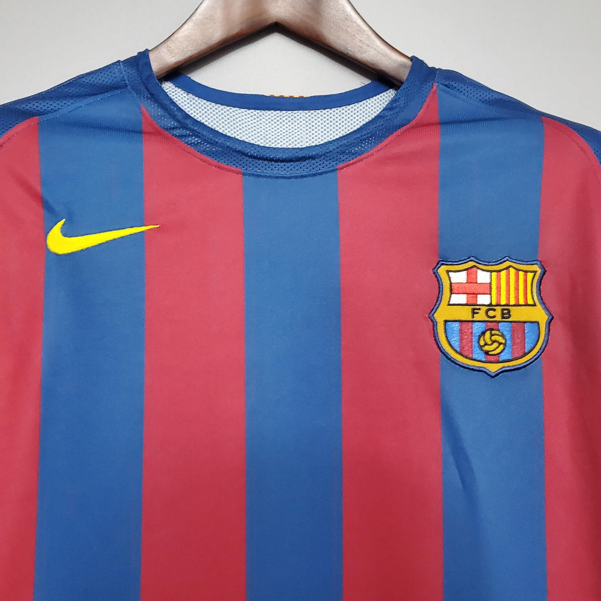 Camiseta retro de local del FC Barcelona de la UEFA Champions League 2006