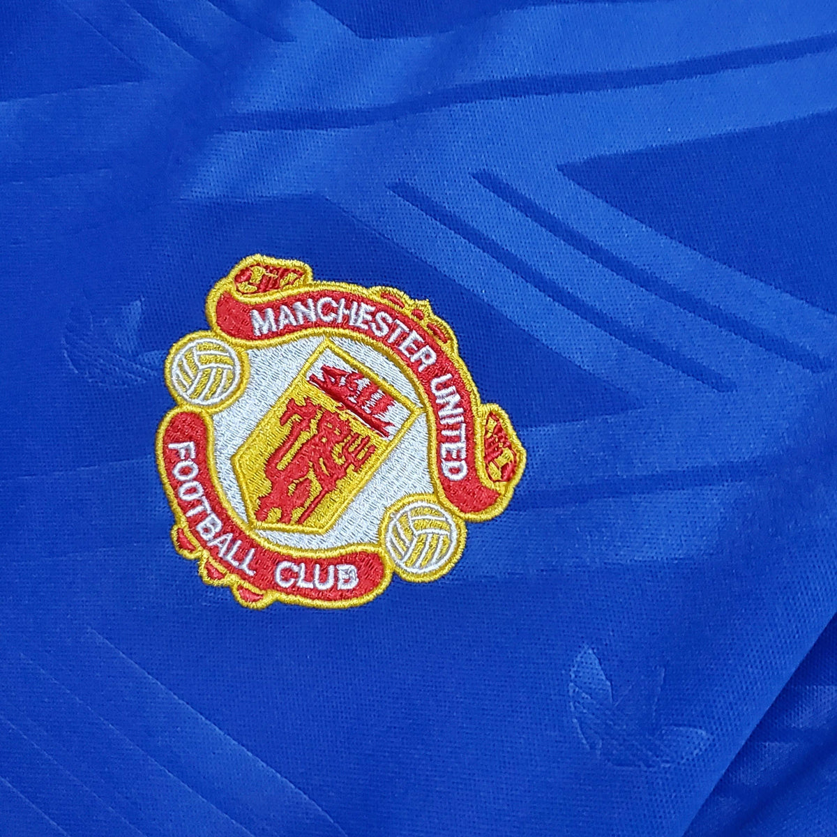 Camiseta retro de visitante del Manchester United 1986/88