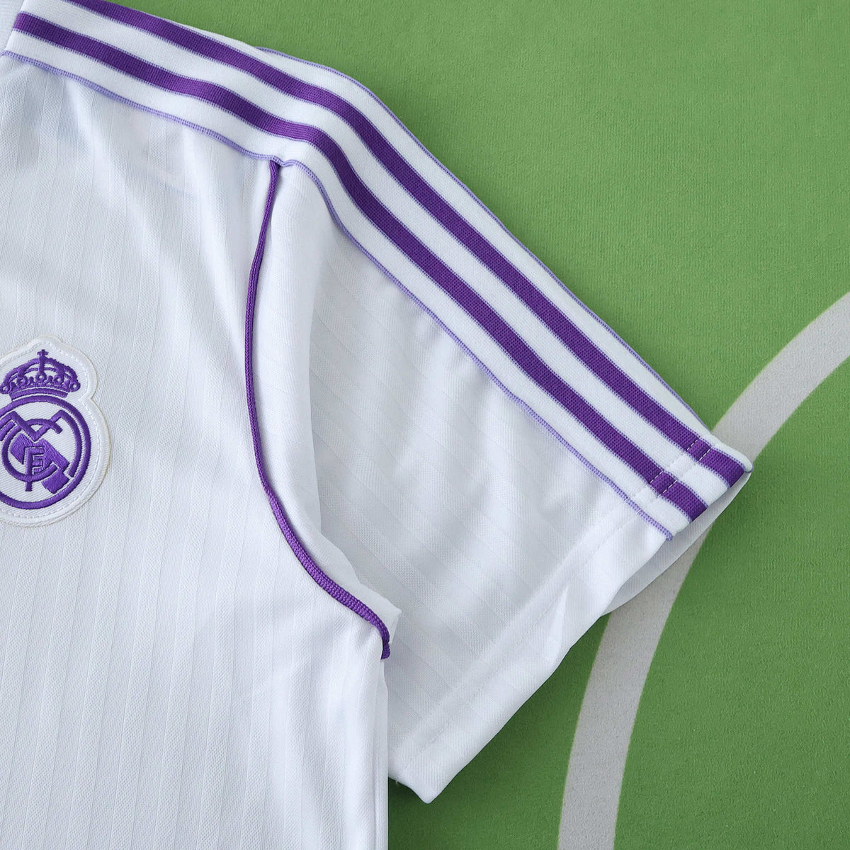 Camiseta Local Real Madrid 2025/26 - Versión Clásica