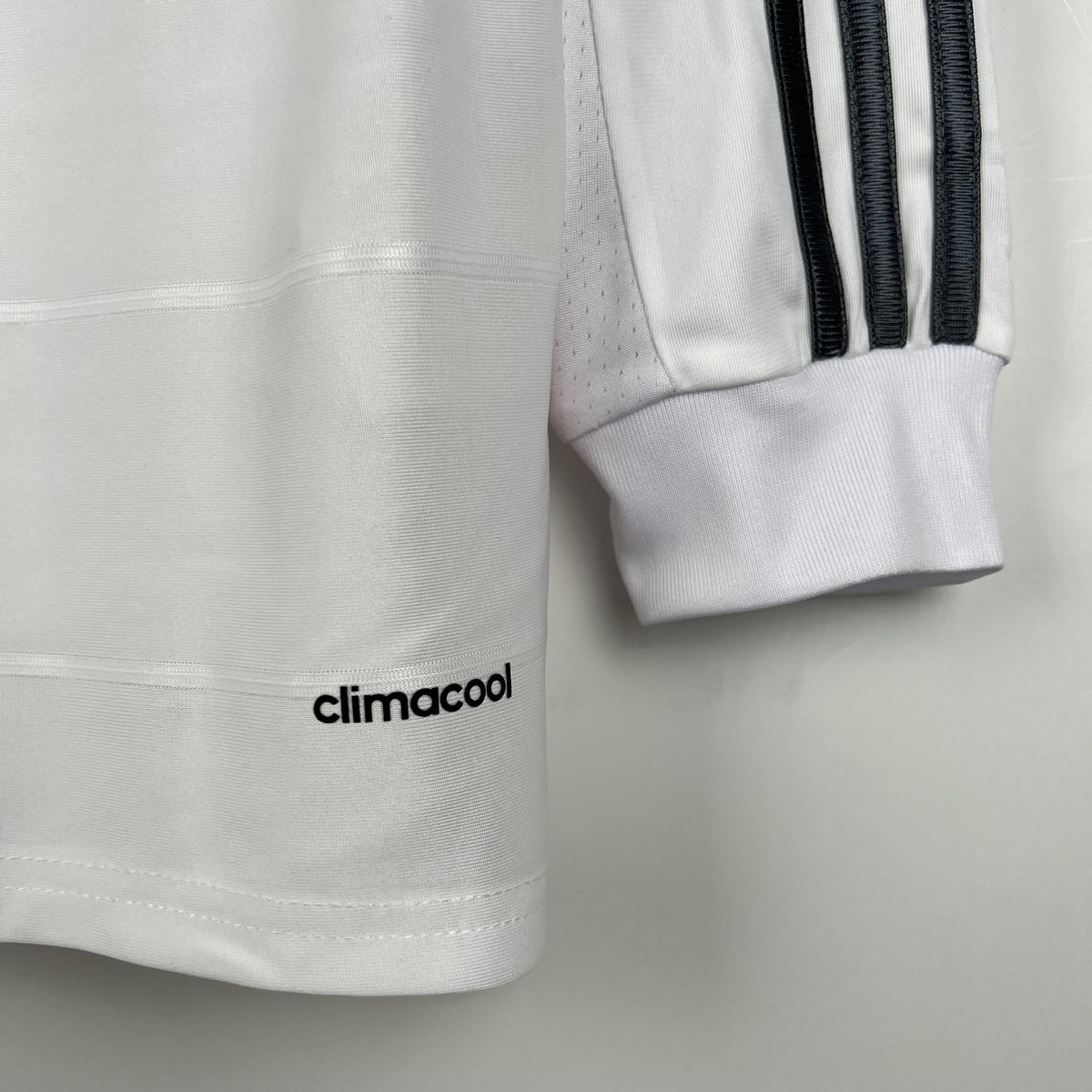 Camiseta retro local del Real Madrid 2013/2014 - Manga larga