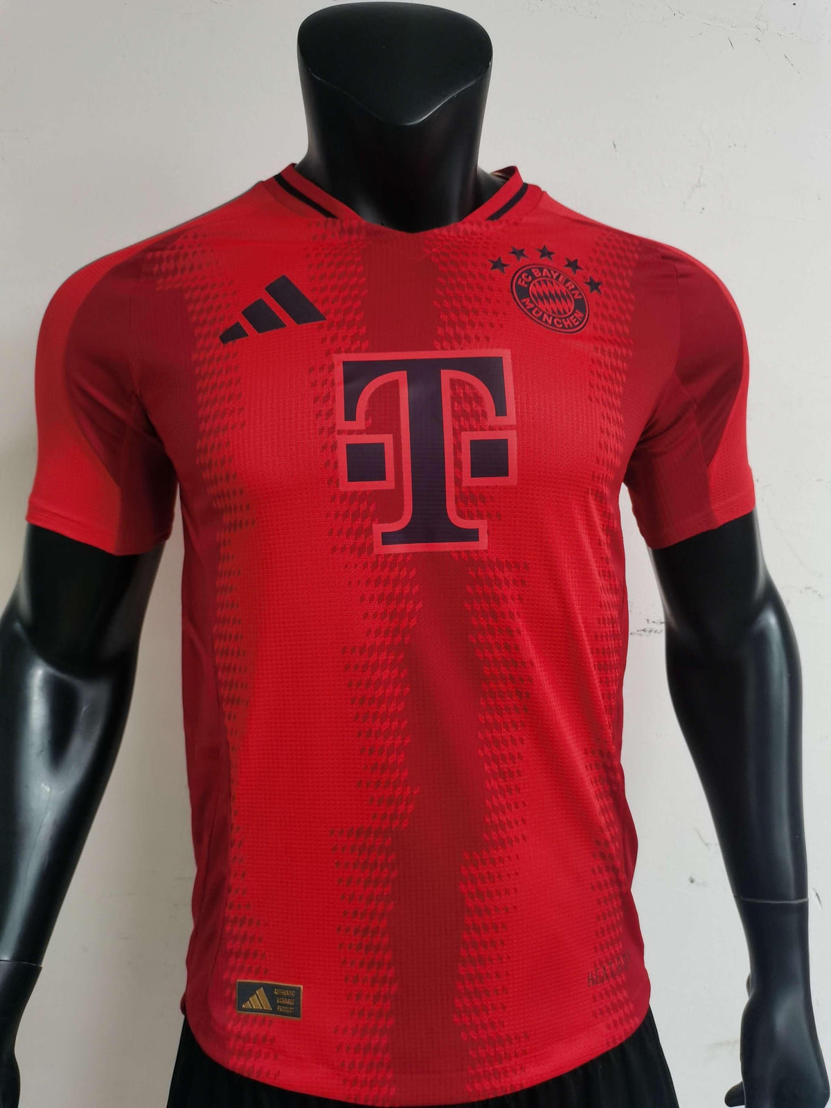 Camiseta de local del jugador del Bayern Múnich
