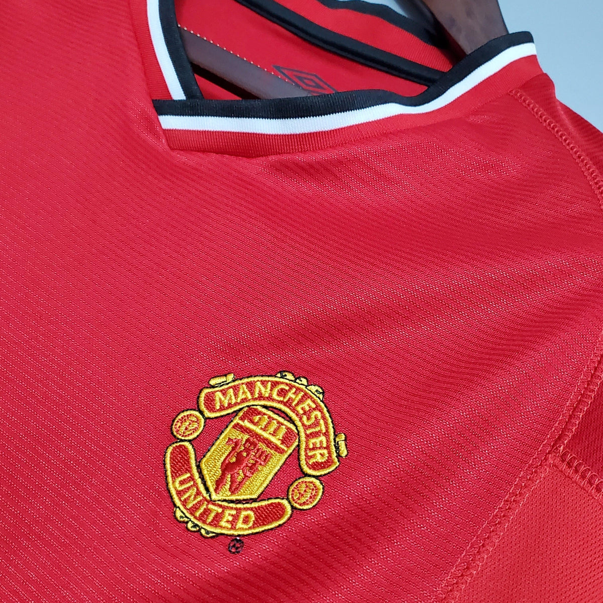 Camiseta retro local del Manchester United 2000/01