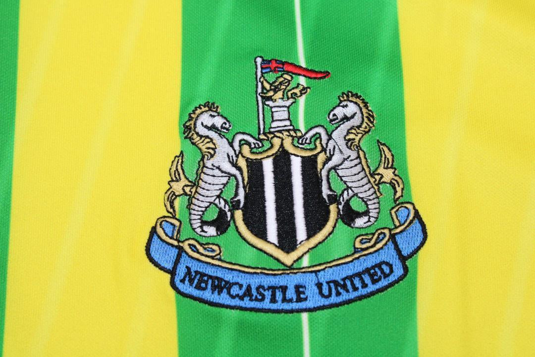 Camiseta retro de visitante del Newcastle 1988/1990