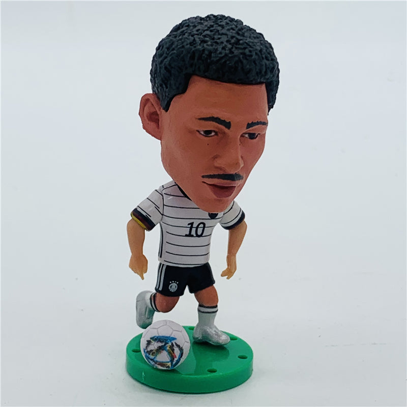 Alemania #10 Serge Gnabry Muñeco Temporada 2022
