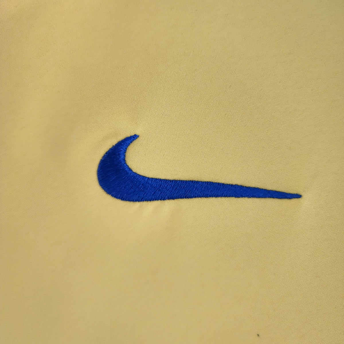 Camiseta retro de visitante del Arsenal 2003/05