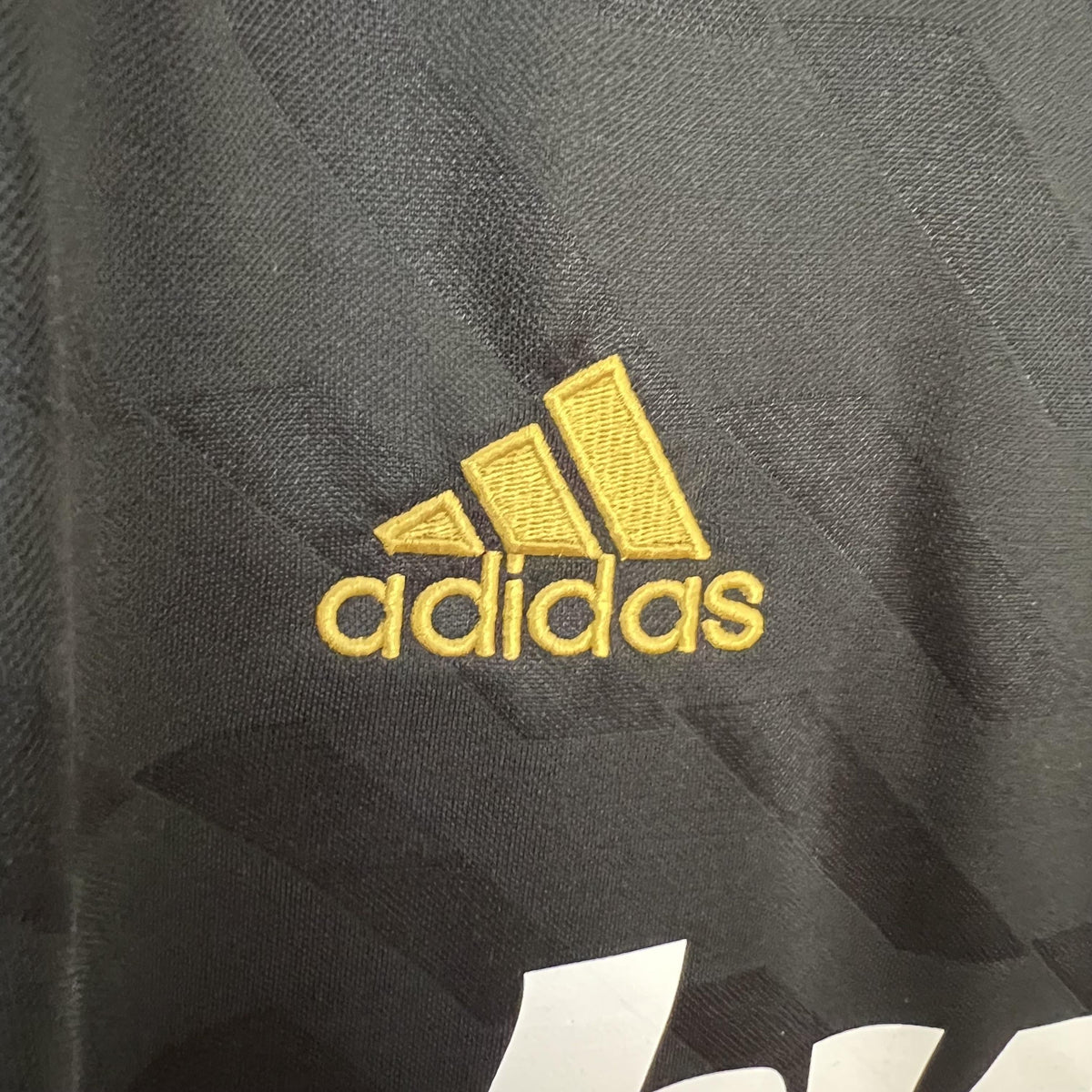 Camiseta retro de visitante del Real Madrid 2011/2012 - Manga larga