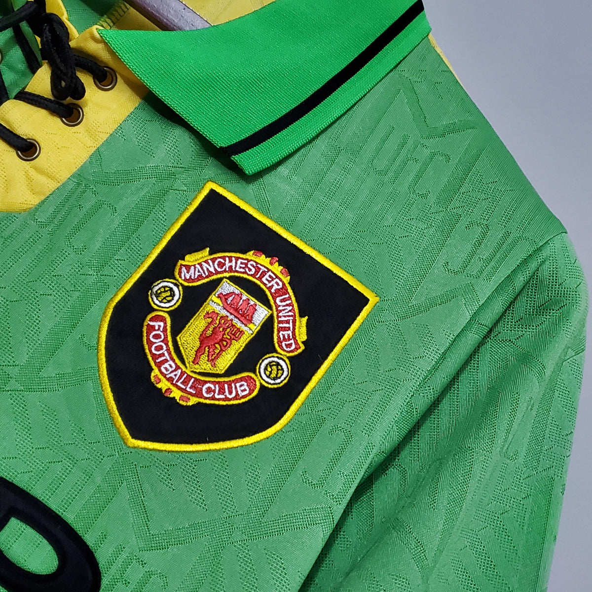 Camiseta retro de visitante del Manchester United 1992/94