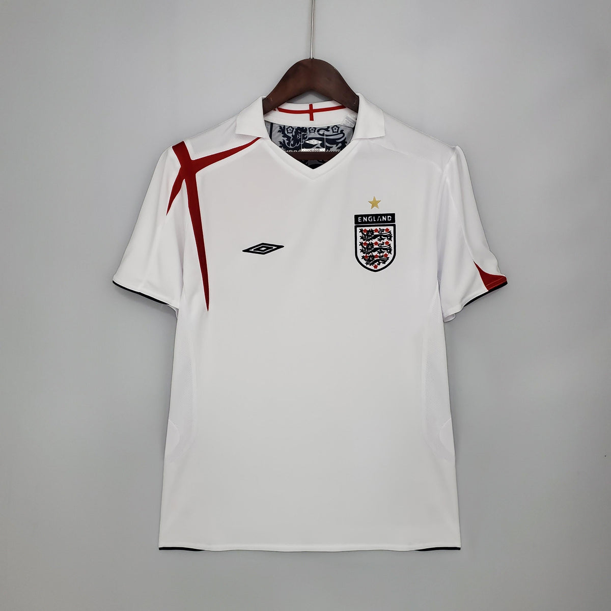 Camiseta retro de local de Inglaterra 2006