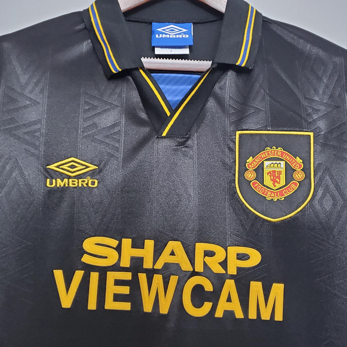 Camiseta retro de visitante del Manchester United 1993/95