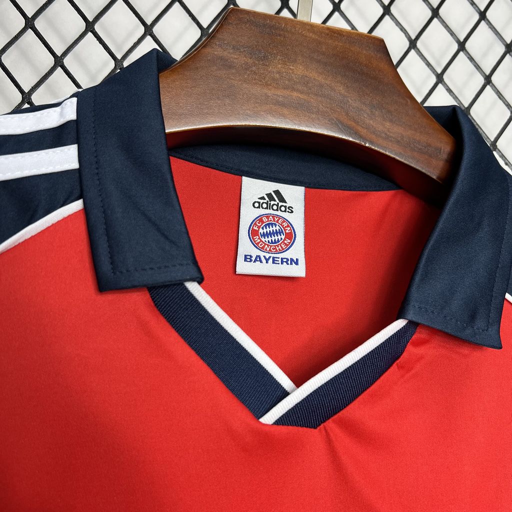 Camiseta retro local del Bayern Múnich 2000/01