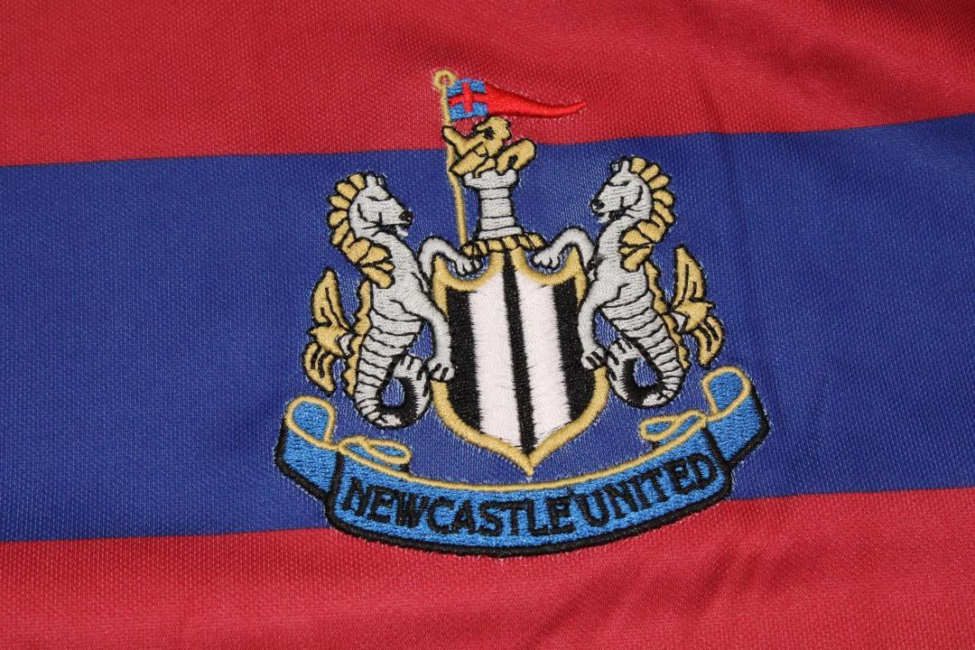 Camiseta retro de visitante del Newcastle 1995/1996