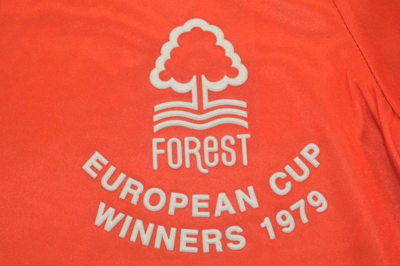 Camiseta retro de local del Nottingham Forest 1979