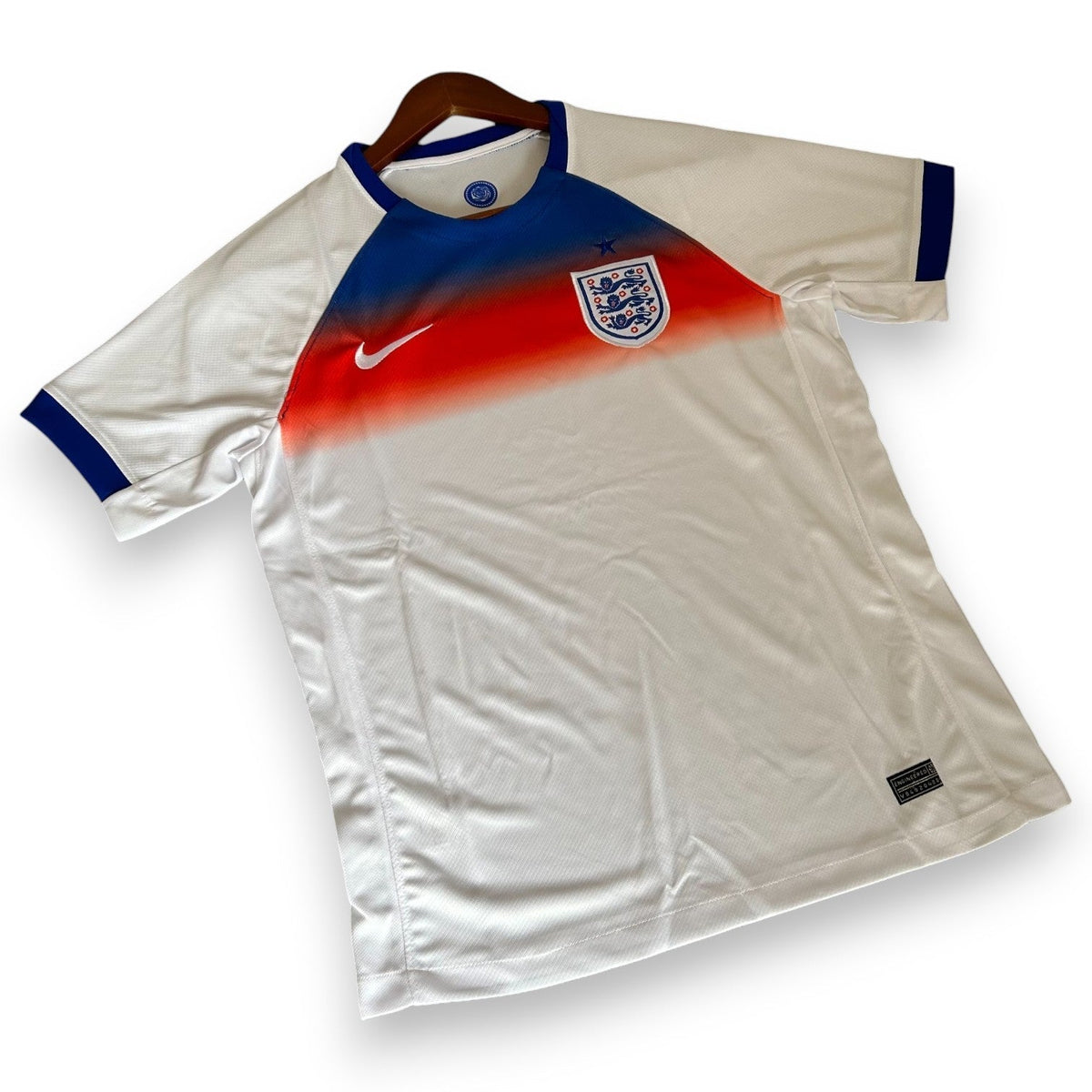 Camiseta local de Inglaterra 2025
