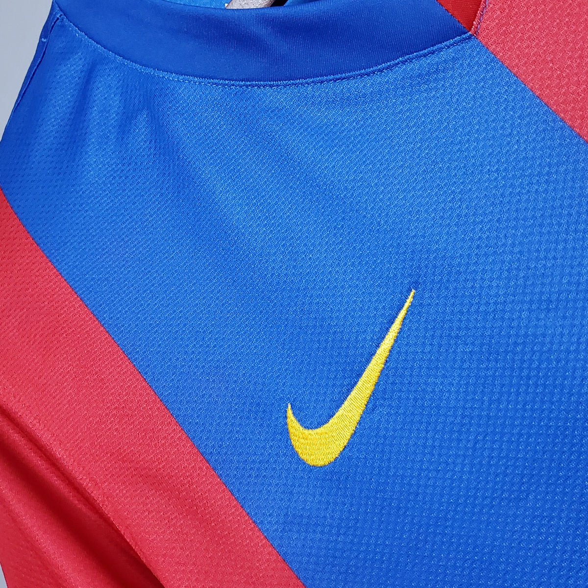 Camiseta Retro Barcelona Local 2006/2007
