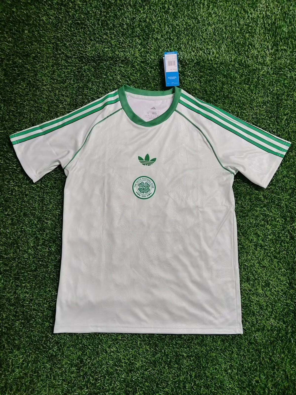 Camiseta retro de la versión para aficionados de hombre Celtic 2025/26 – Edición especial