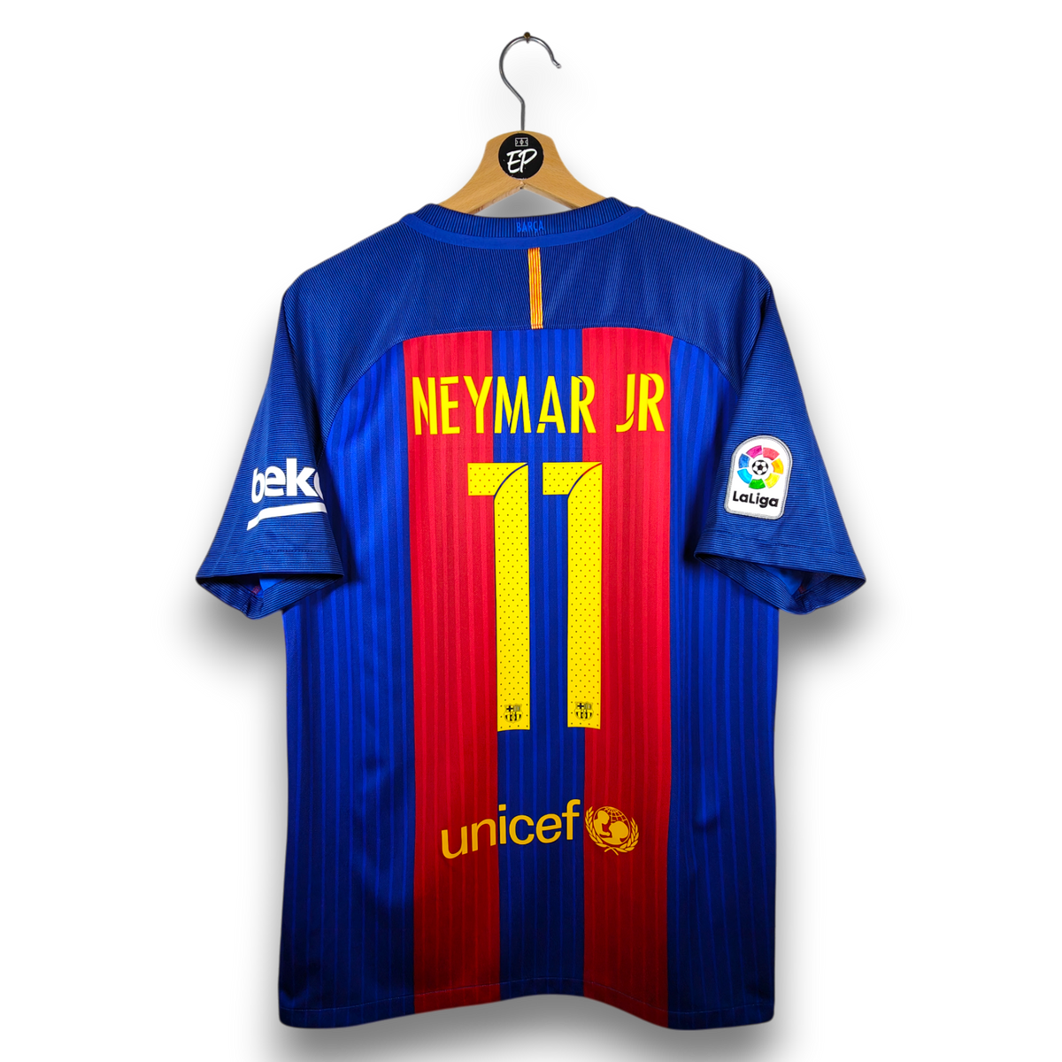 2016-17 FC Barcelona Home Shirt Neymar #11 - 9.5/10 - (L)