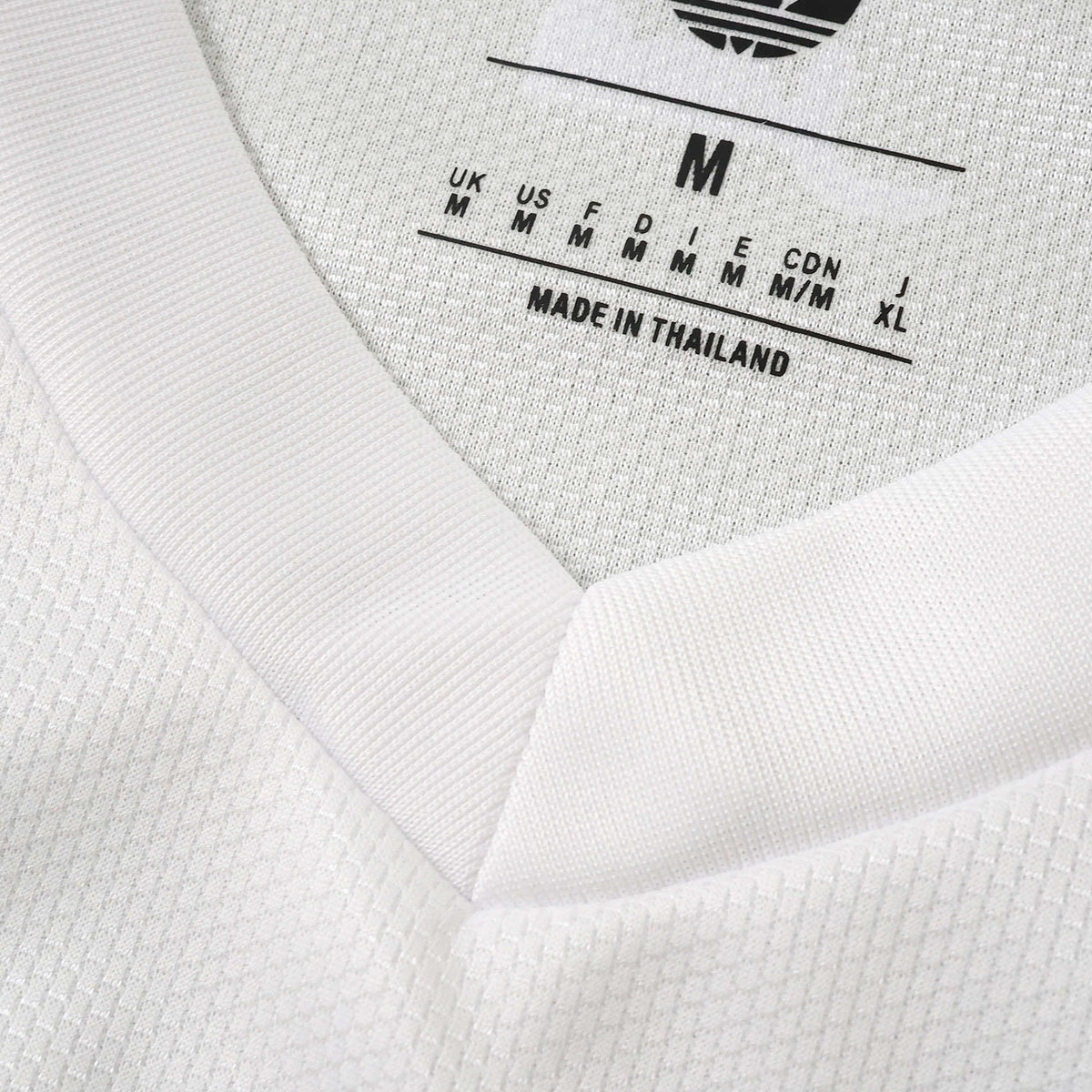 Camiseta de local de Qatar 2025/26 versión aficionado - Copa Mundial 2026