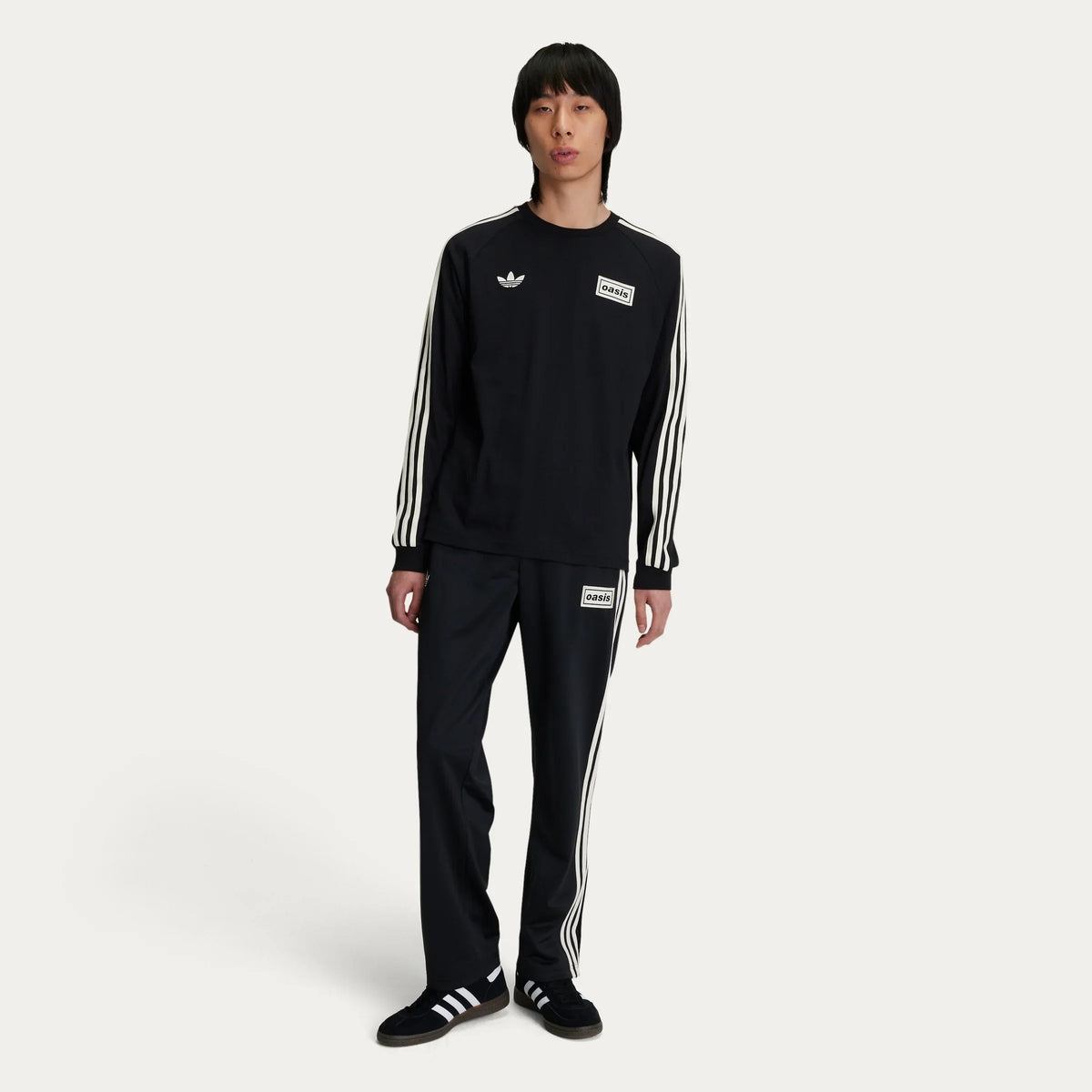 Oasis - Live '25 -  3 Stripes Long Sleeve T-Shirt Black