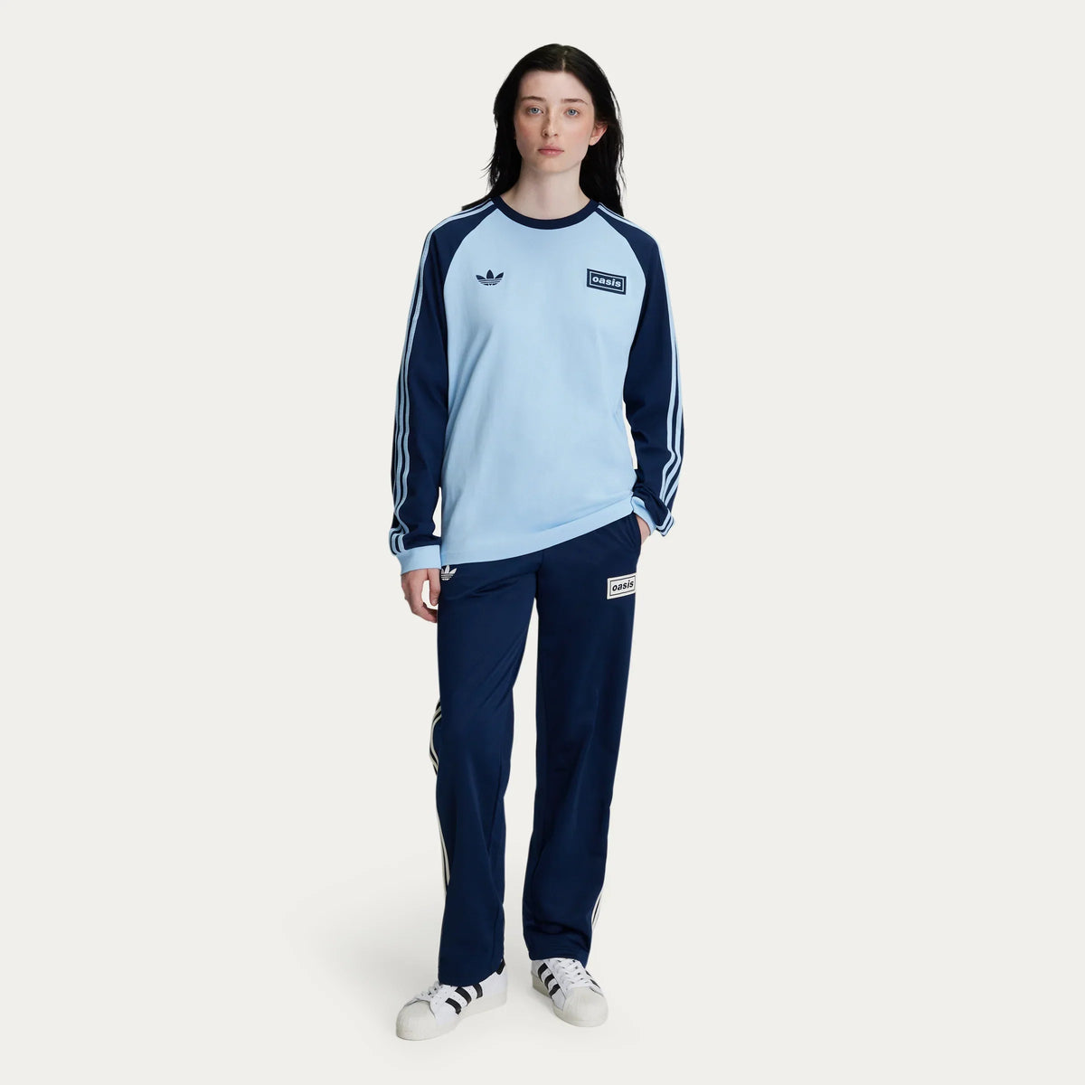 Oasis - Live '25 - Camiseta Manga Larga de 3 Rayas Cielo/Índigo