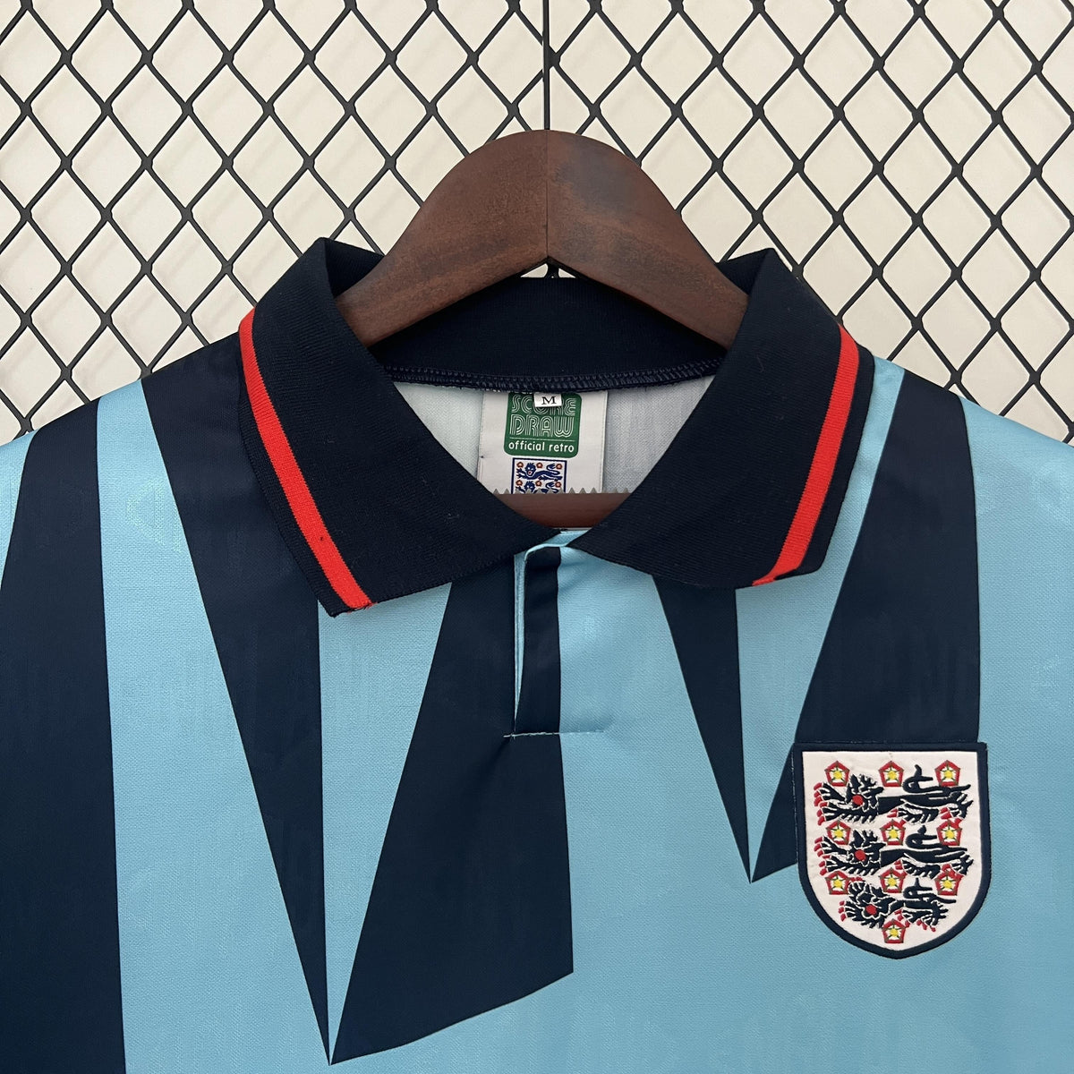 Camiseta retro de la tercera equipación de Inglaterra de 1992