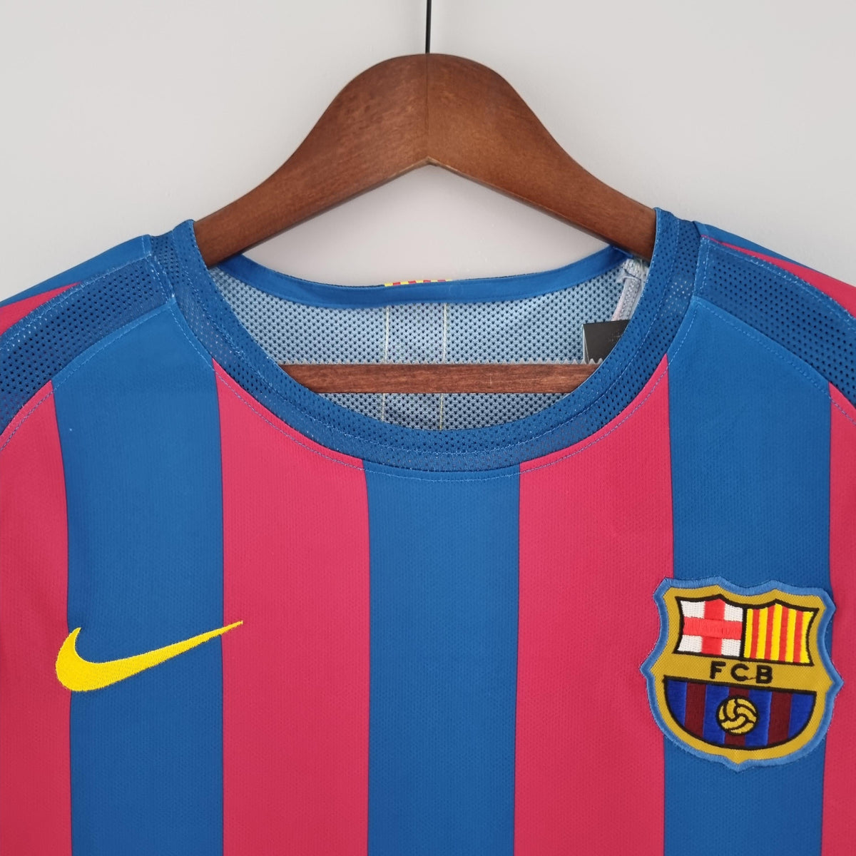 Camiseta retro local del Barcelona 2005/2006 - Manga larga
