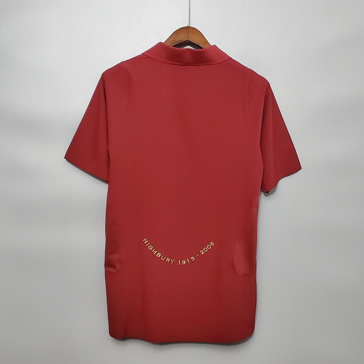 Camiseta retro local del Arsenal 2005/2006
