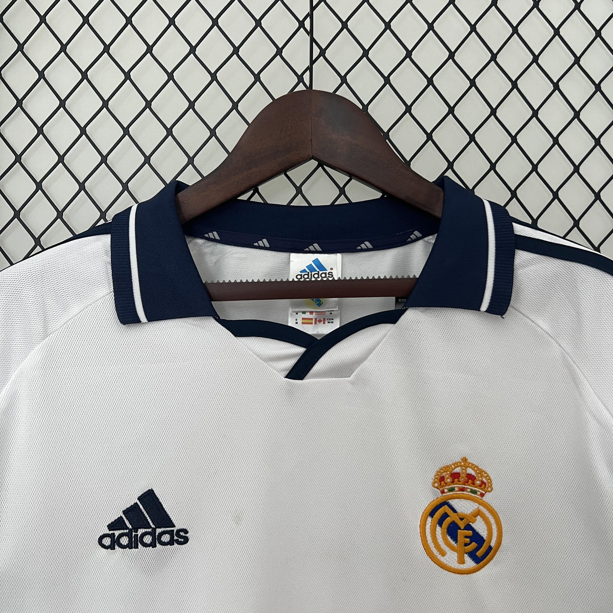 Camiseta retro local del Real Madrid 2000/2001 - Manga larga